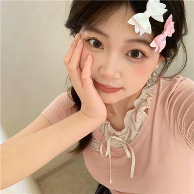 娇娃闹军营