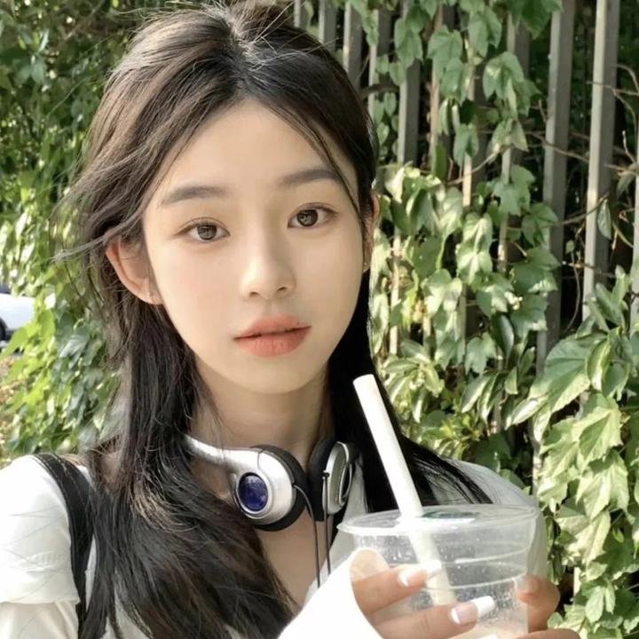 五个校花两个爸